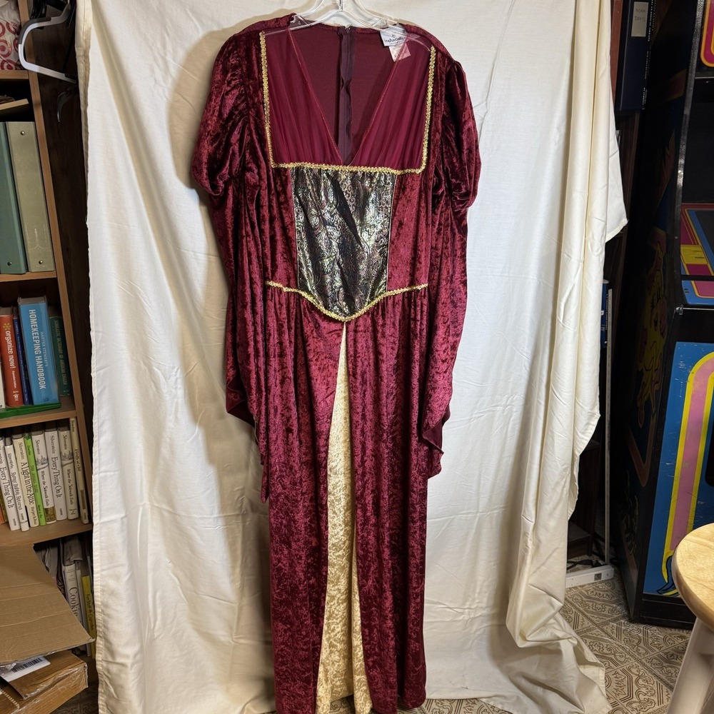 InCharacter Costumes Women's Renaissance Maiden Fancy Dress Queen Cosplay Sz XXL